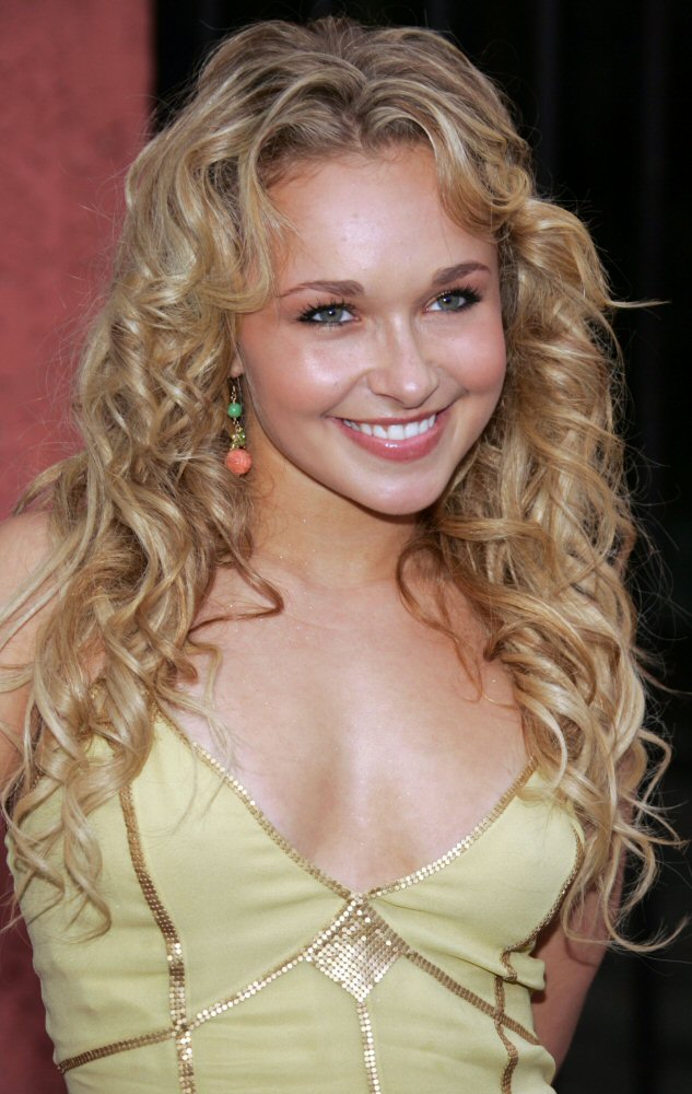 hollyawards06.jpg hollyawards06.jpg