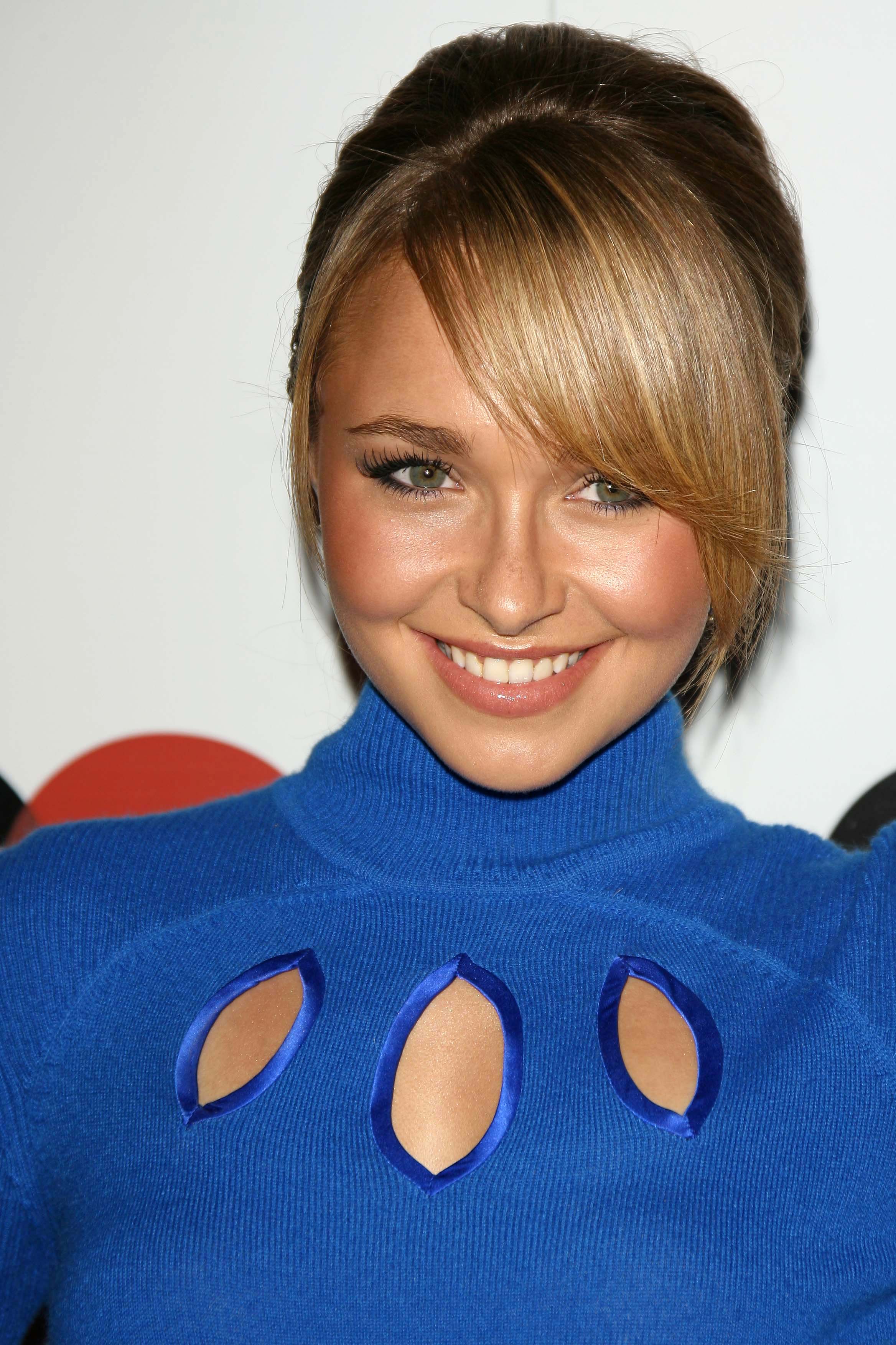 haydenpanettiere_gqmoty_08.jpg