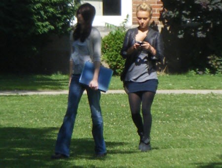 hayden_scream4filming1july01.jpg