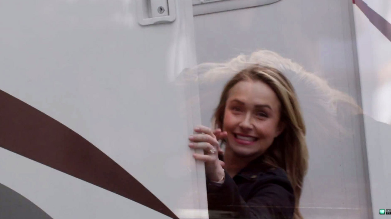 haydenpanettiere_onset_0052.jpg