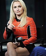 Hayden_Panettierre_05_01_2017_DAFDAW0062.jpg