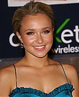 Panettiere_Hayden_092707_25.jpg