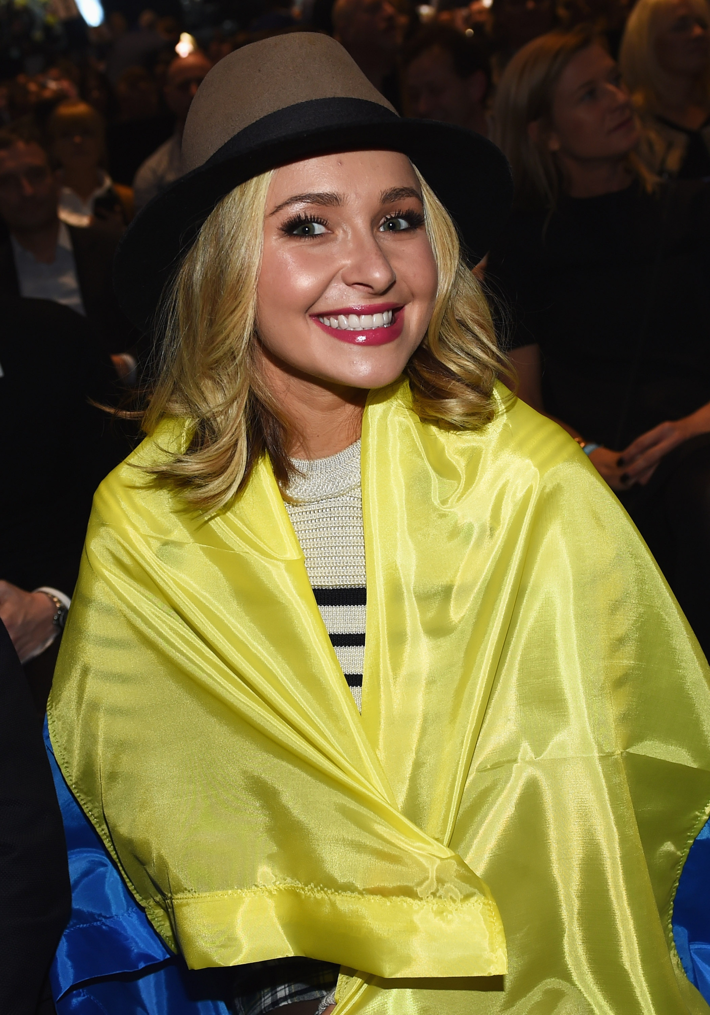 Hayden_Panettiere_02.jpg Hayden_Panettiere_02.jpg