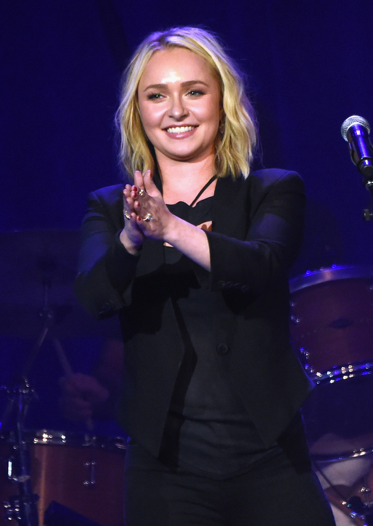 Hayden_Panettiere_09.jpg Hayden_Panettiere_09.jpg