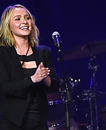 Hayden_Panettiere_07.jpg