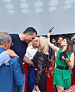01.jpg