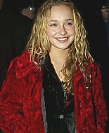 Filename=party3.jpg
Filesize=50KiB
Dimensions=450x600
Date added=Oct 26, 2006 party3.jpg