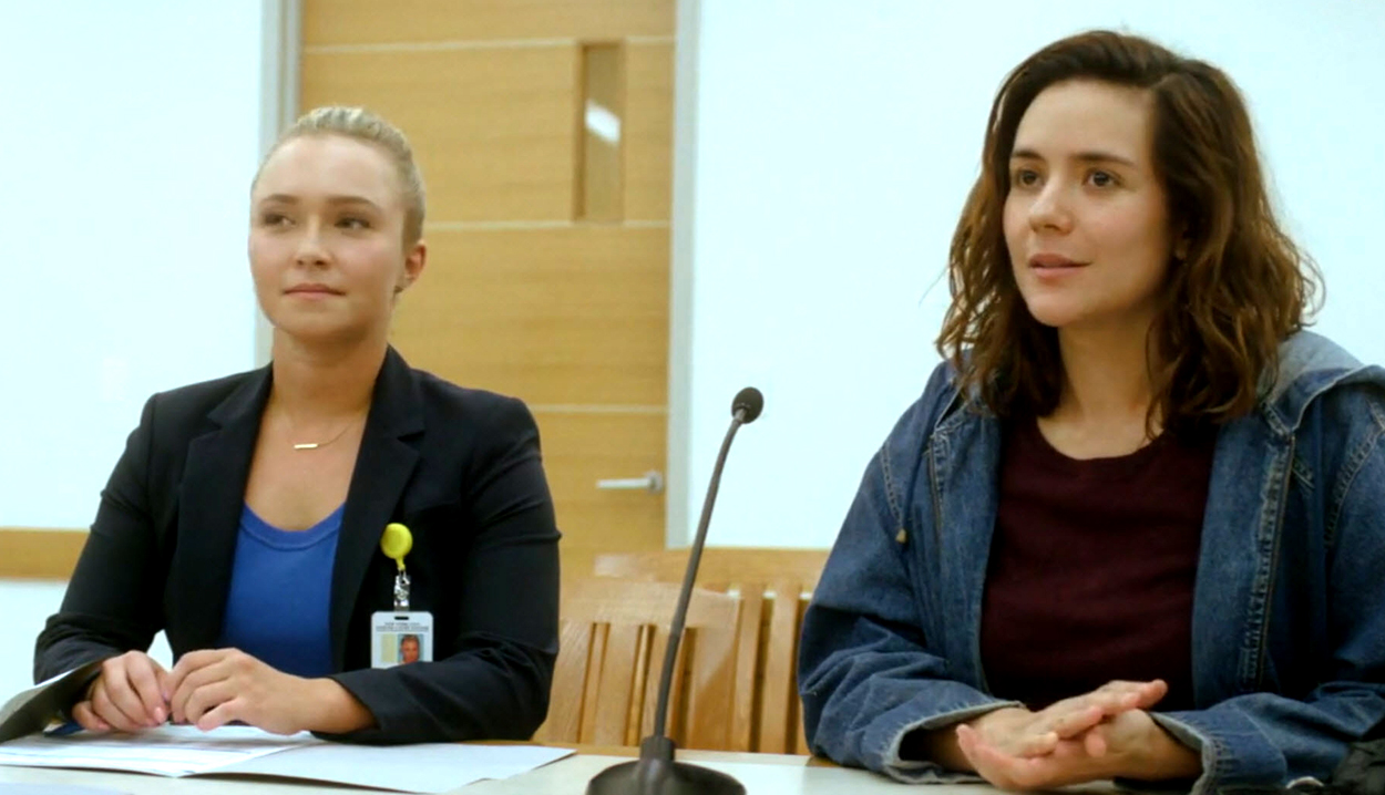 haydenpanettiere-custody3855.jpg