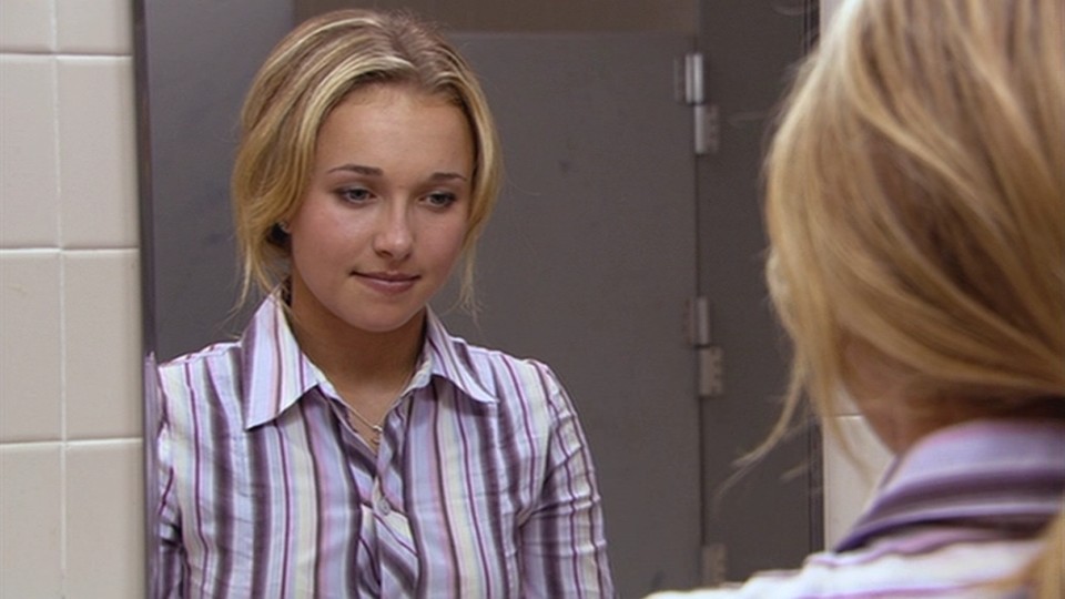HaydenPanettiere_TA_2006_DVD_094.jpg