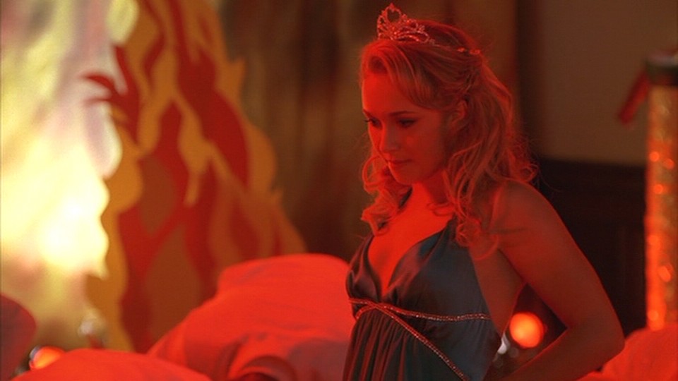 HaydenPanettiere_BIO-AoN_2006_DVD_022.jpg HaydenPanettiere_BIO-AoN_2006_DVD_022.jpg