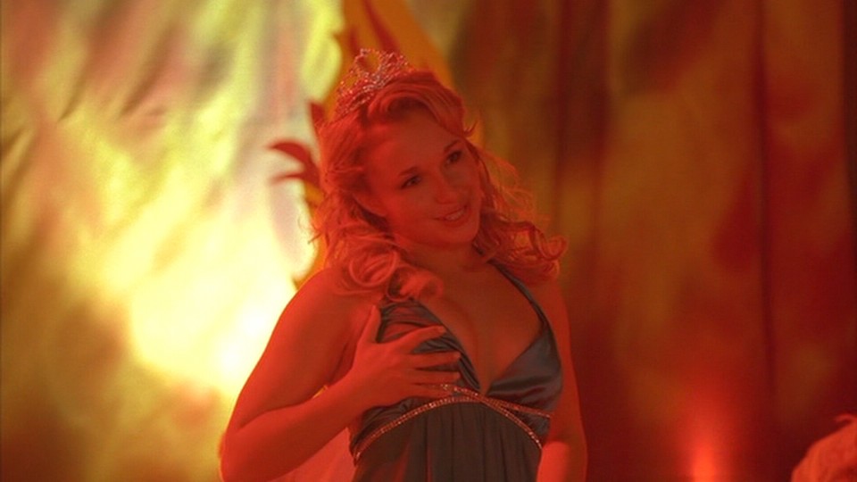 HaydenPanettiere_BIO-AoN_2006_DVD_024.jpg