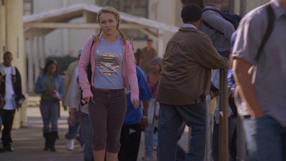 HaydenPanettiere_BIO-AoN_2006_DVD_235.jpg