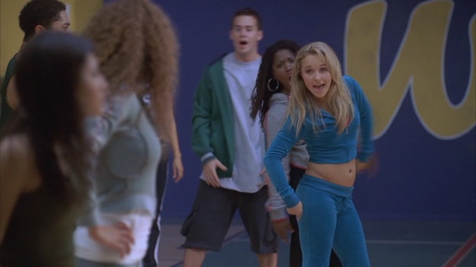 HaydenPanettiere_BIO-AoN_2006_DVD_271.jpg