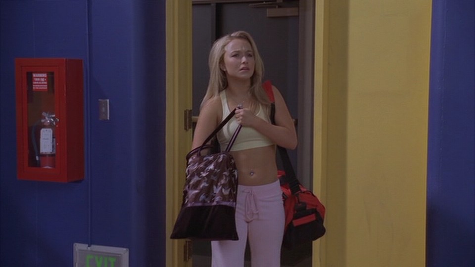 HaydenPanettiere_BIO-AoN_2006_DVD_287.jpg