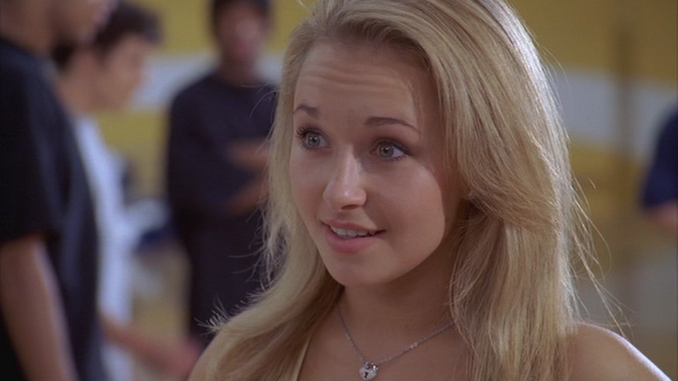 HaydenPanettiere_BIO-AoN_2006_DVD_331.jpg