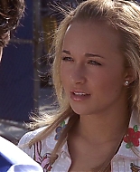 HaydenPanettiere_BIO-AoN_2006_DVD_208.jpg