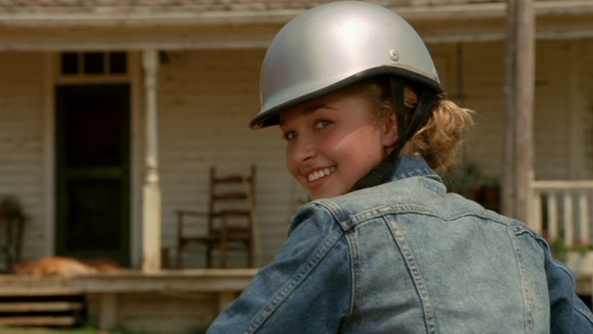 HaydenPanettiere_RS_2005_DVD_038.jpg