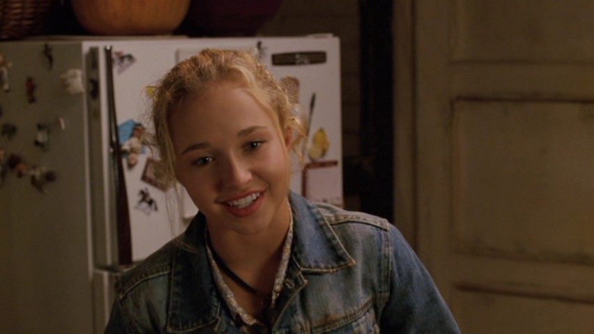 HaydenPanettiere_RS_2005_DVD_115.jpg