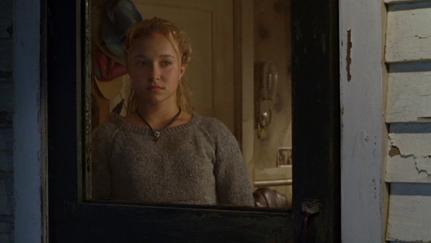 HaydenPanettiere_RS_2005_DVD_147.jpg