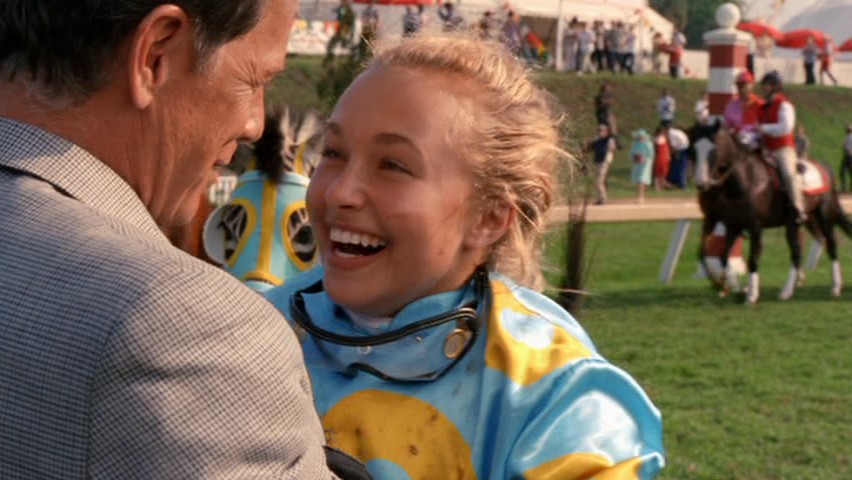 HaydenPanettiere_RS_2005_DVD_213.jpg