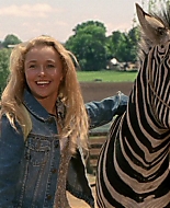 HaydenPanettiere_RS_2005_DVD_052.jpg