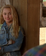 HaydenPanettiere_RS_2005_DVD_056.jpg
