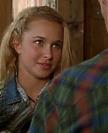 HaydenPanettiere_RS_2005_DVD_064.jpg
