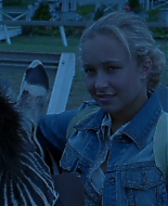 HaydenPanettiere_RS_2005_DVD_108.jpg