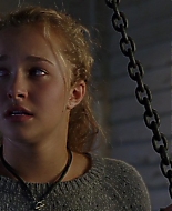 HaydenPanettiere_RS_2005_DVD_156.jpg