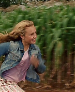 HaydenPanettiere_RS_2005_DVD_165.jpg