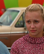HaydenPanettiere_RS_2005_DVD_193.jpg