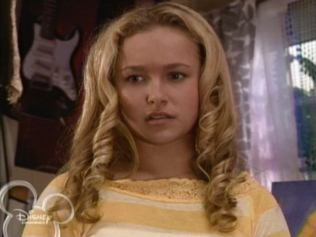 HaydenPanettiere_TC_2004_CATV_004.jpg
