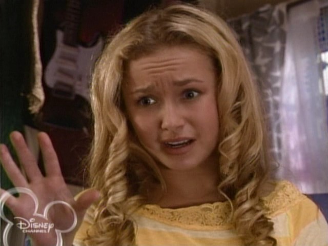 HaydenPanettiere_TC_2004_CATV_005.jpg