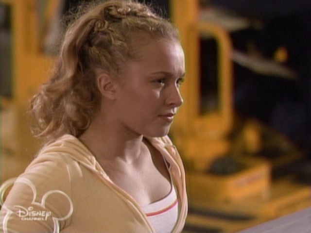 HaydenPanettiere_TC_2004_CATV_093.jpg