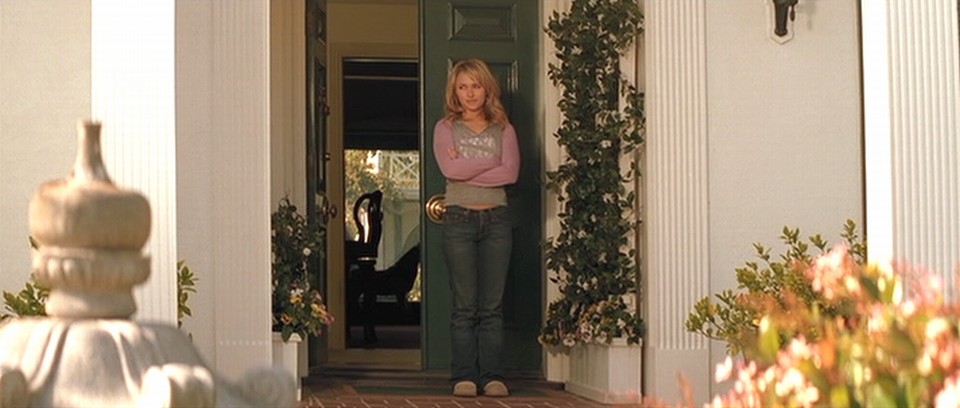 HaydenPanettiere_SK_2007_DVD_157.jpg