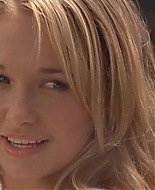 HaydenPanettiere_SK_2007_DVD_037.jpg