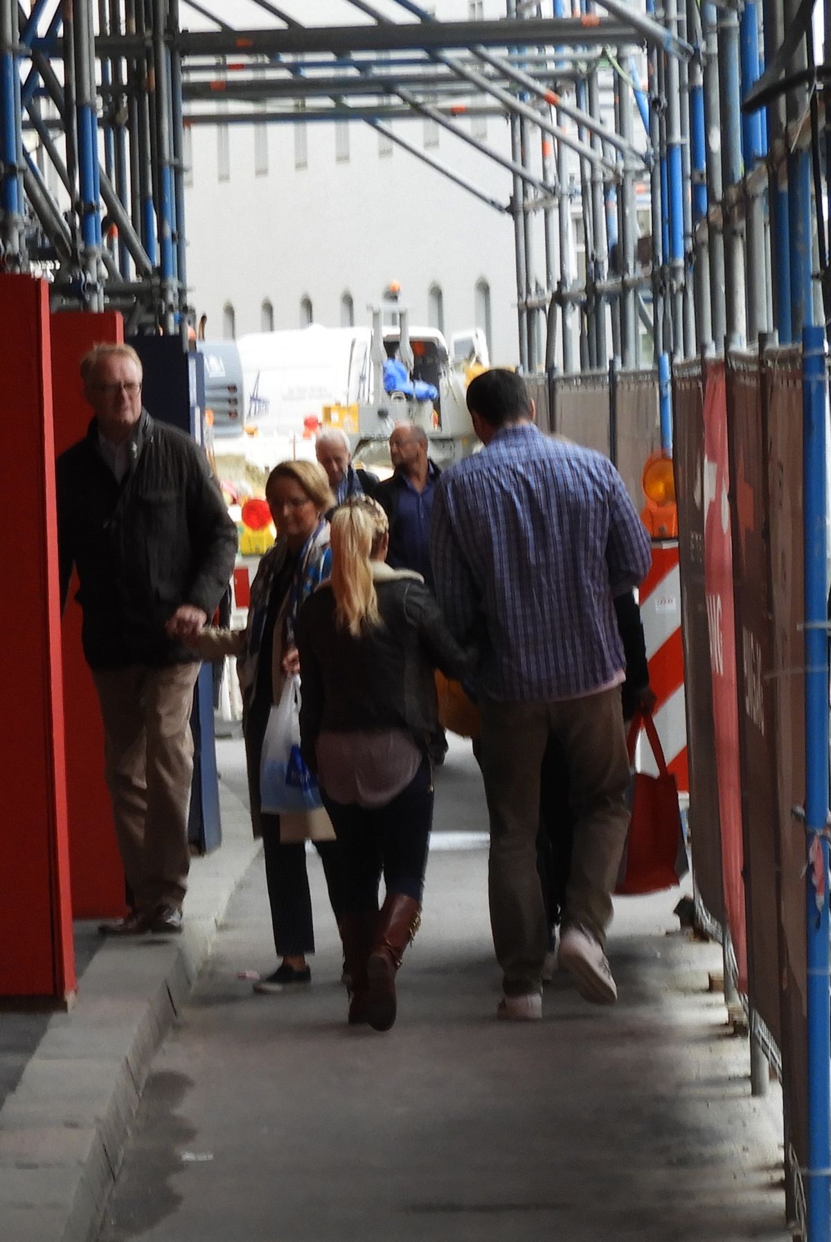 hayden-panettiere-out-in-munich-germany-_4.jpg hayden-panettiere-out-in-munich-germany-_4.jpg