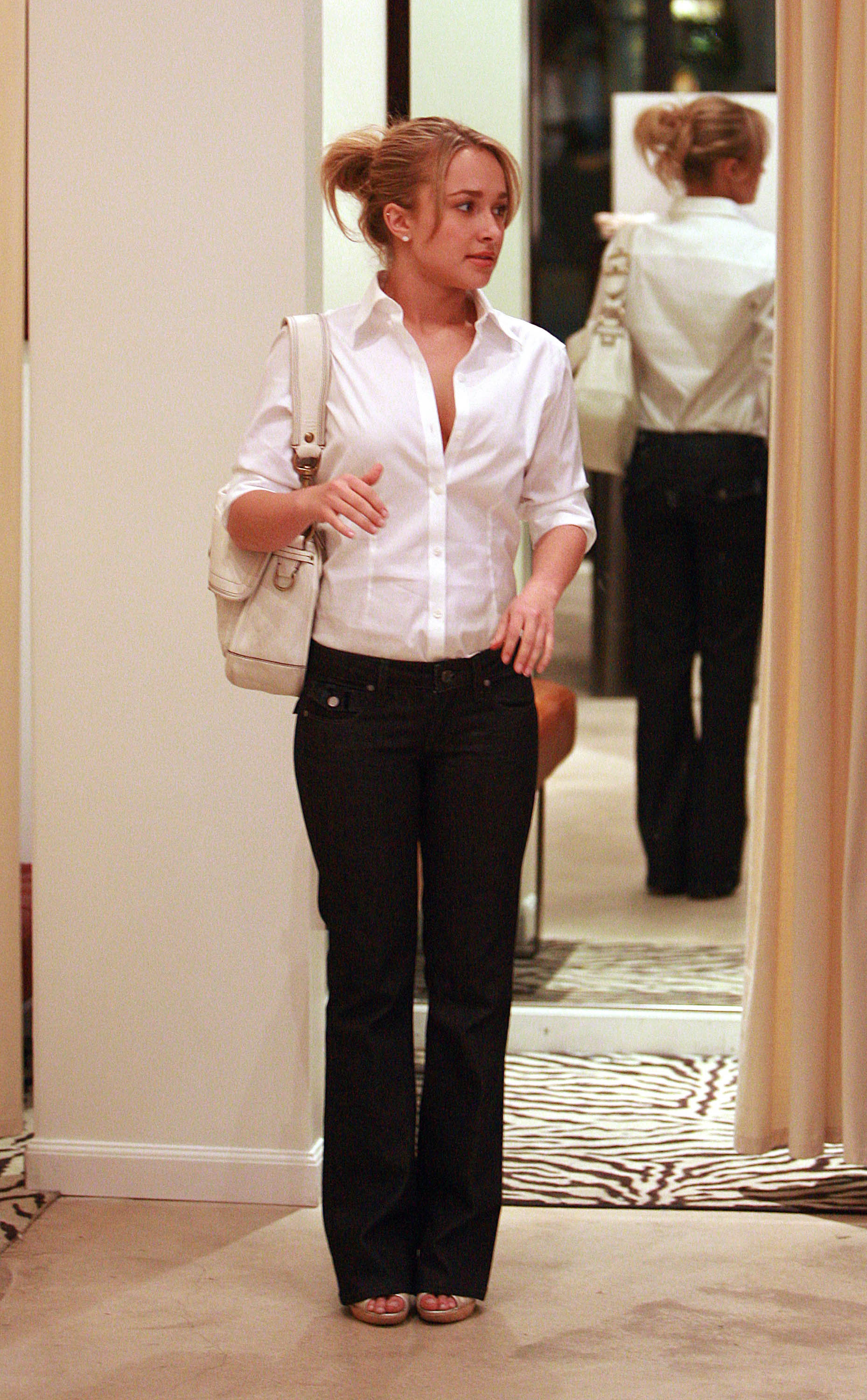 H_Panettiere_002.jpg H_Panettiere_002.jpg