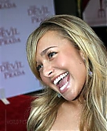 devilpremiere03.jpg