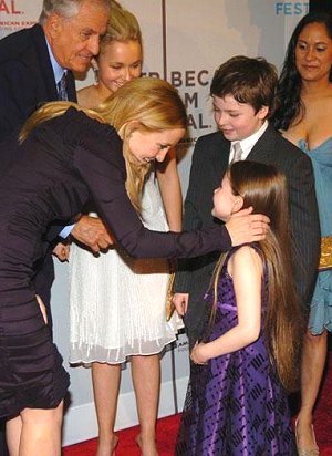 helenpremiere245.jpg helenpremiere245.jpg