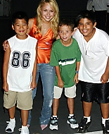 tigersing06.jpg