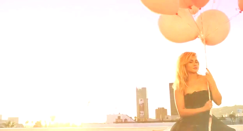 haydenpanettiere_cosmouk_0133.jpg