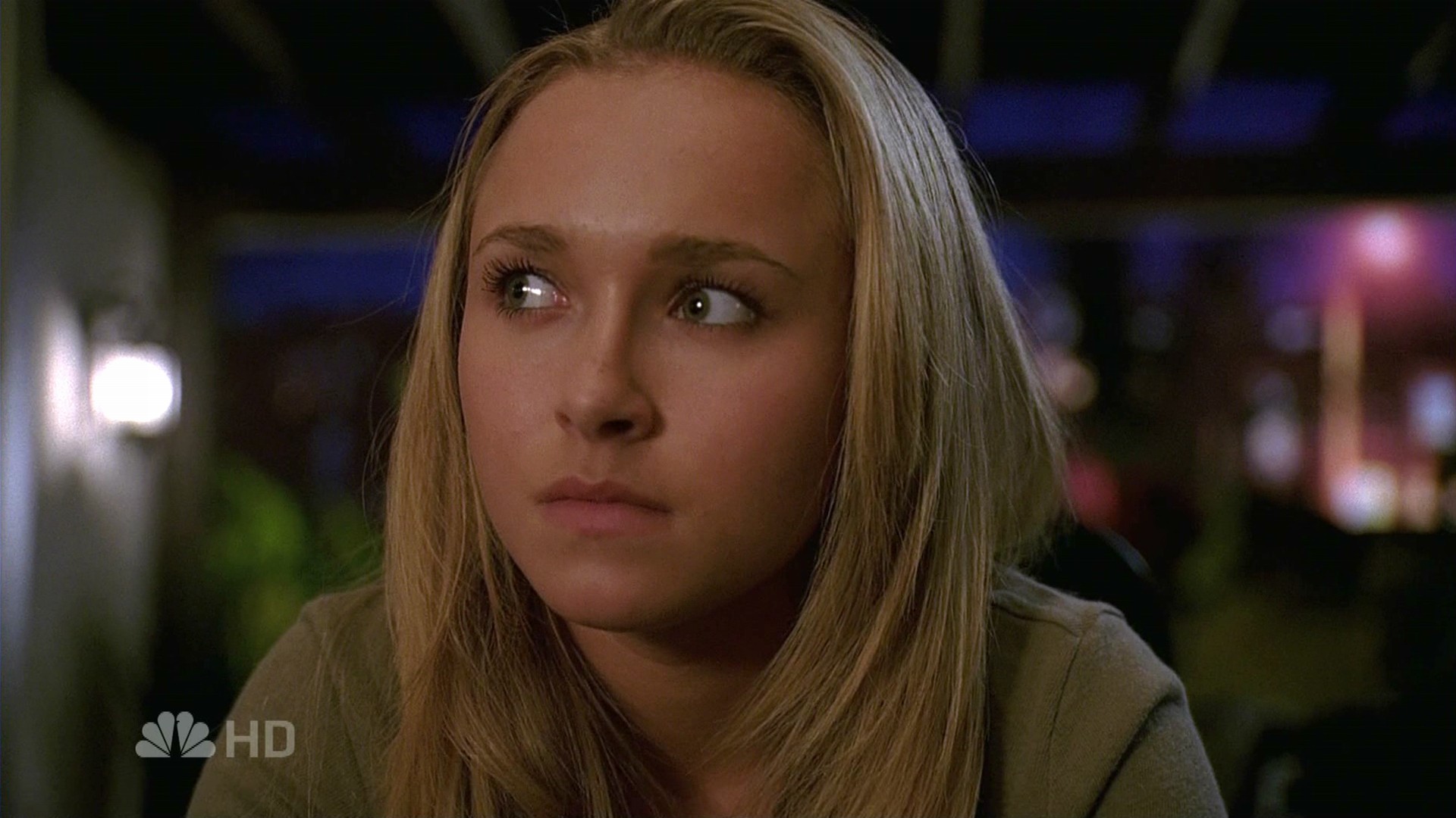 HaydenPanettiere_Heroes_S02E01_HDTV_065.jpg