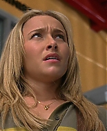 HaydenPanettiere_Heroes_S02E01_HDTV_002.jpg