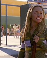 HaydenPanettiere_Heroes_S02E01_HDTV_015.jpg