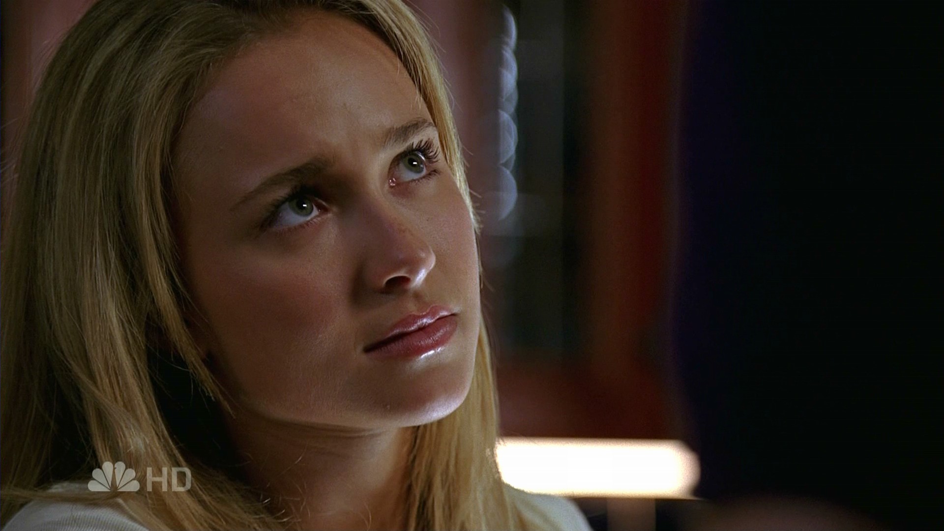 HaydenPanettiere_Heroes_S02E02_HDTV_012.jpg