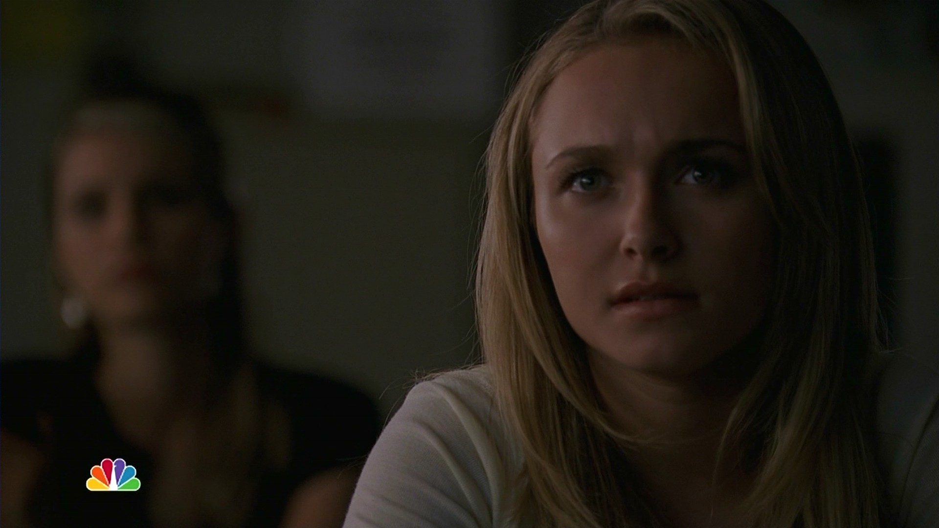 HaydenPanettiere_Heroes_S02E02_HDTV_015.jpg