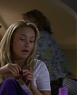 HaydenPanettiere_Heroes_S02E02_HDTV_047.jpg