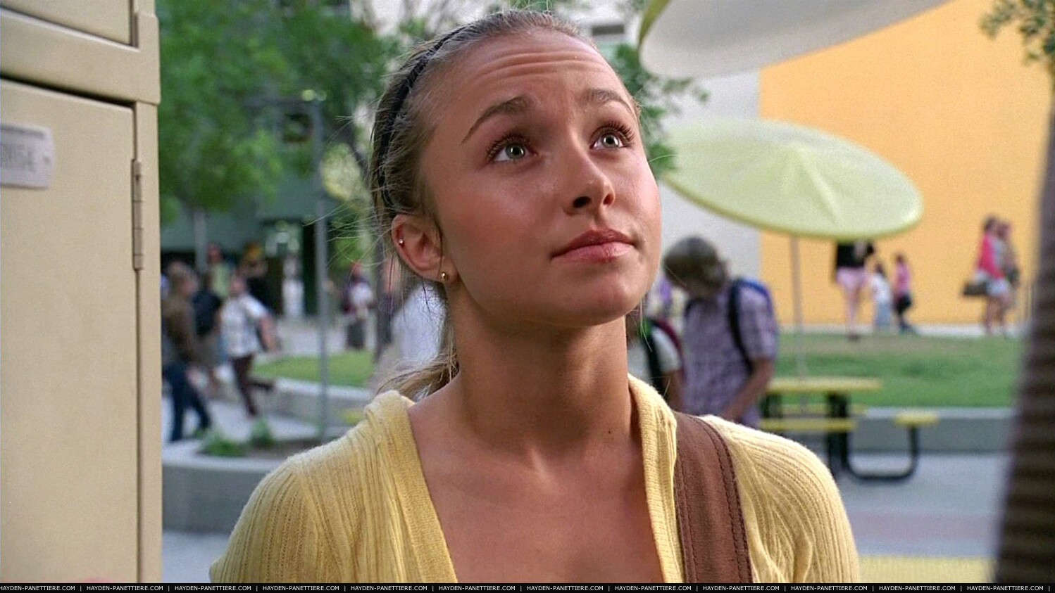 HaydenPanettiere_Heroes_S02E03_HDTV_008.jpg