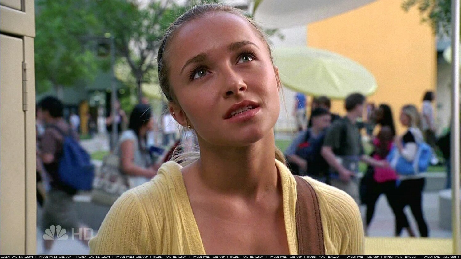 HaydenPanettiere_Heroes_S02E03_HDTV_010.jpg